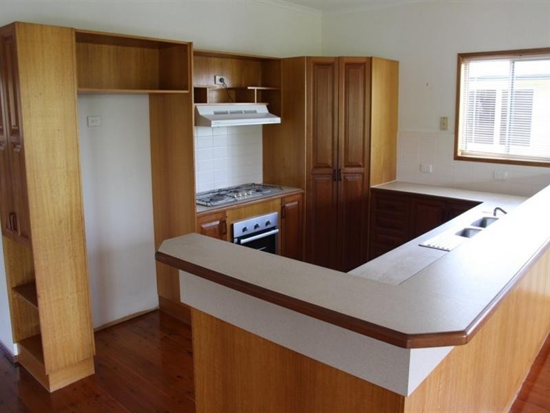 43 Amaroo Street, Boyne Island QLD 4680