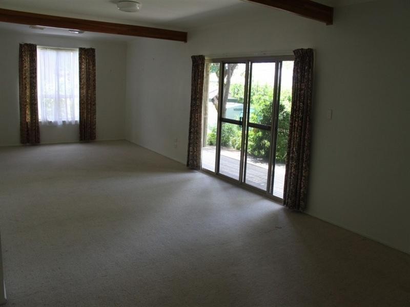 43 Amaroo Street, Boyne Island QLD 4680