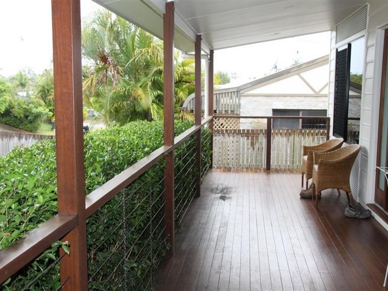 17 Davina Street, Boyne Island QLD 4680