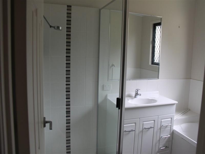 17 Davina Street, Boyne Island QLD 4680