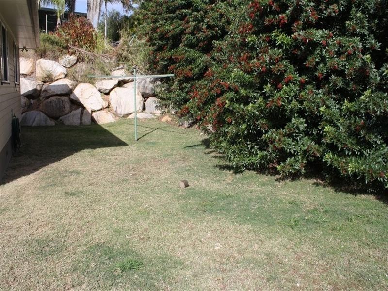 23 Marina Avenue, Boyne Island QLD 4680