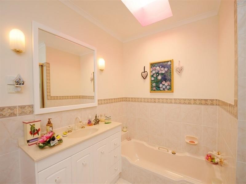 225 Gladstone Benaraby Road, Wurdong Heights QLD 4680