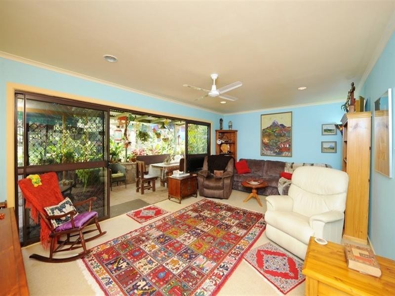 225 Gladstone Benaraby Road, Wurdong Heights QLD 4680