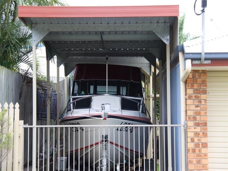 6 Helena Court, Boyne Island QLD 4680