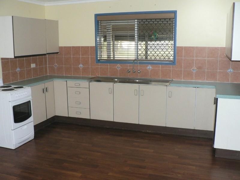 10 Madigan Street, Tannum Sands QLD 4680