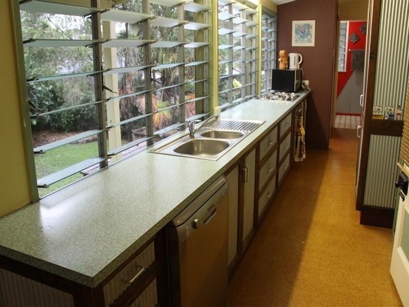 22 Awoonga Dam Road, Benaraby QLD 4680