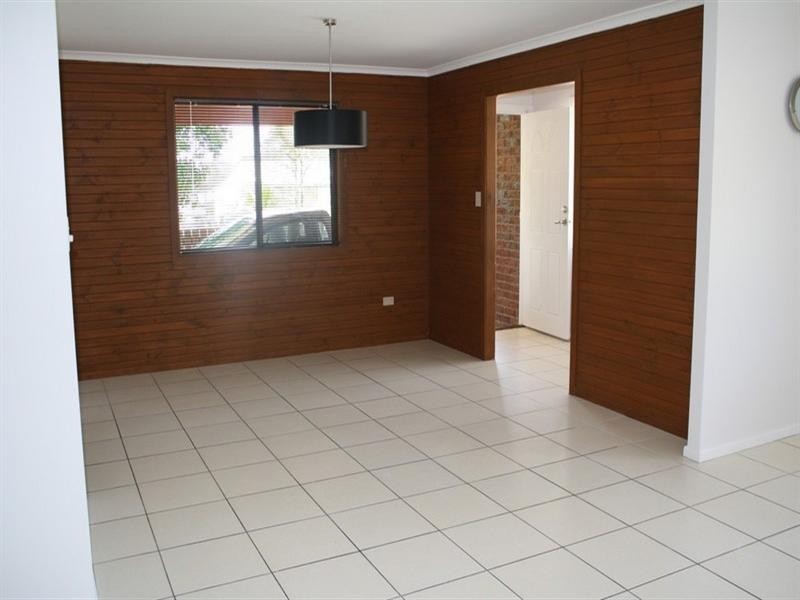 2 Chauvel Court, Boyne Island QLD 4680