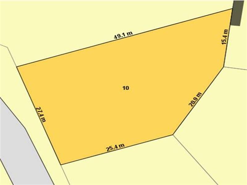 10 Jenny Lind Court, Boyne Island QLD 4680