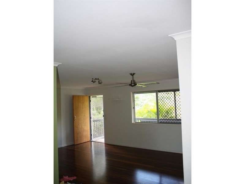 10 Macedon Street, Tannum Sands QLD 4680