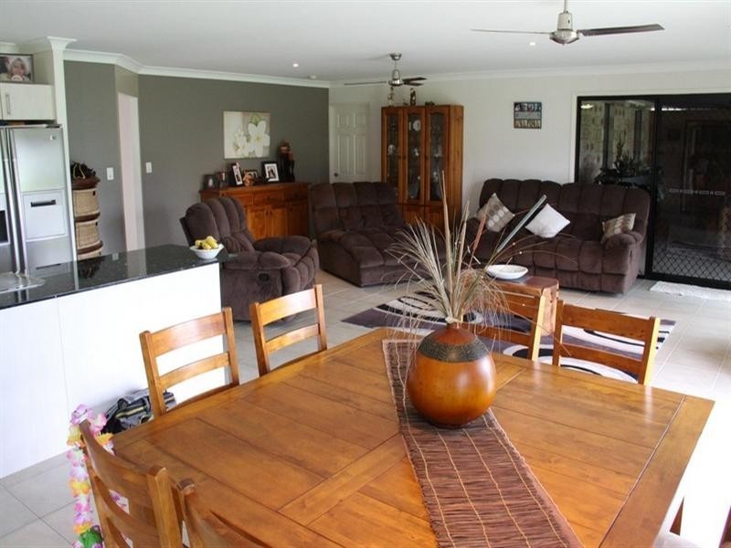 47 Hennie Drive, Benaraby QLD 4680