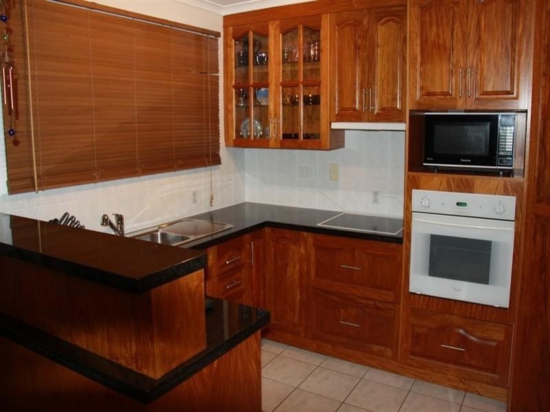 56 Booth Avenue, Tannum Sands QLD 4680