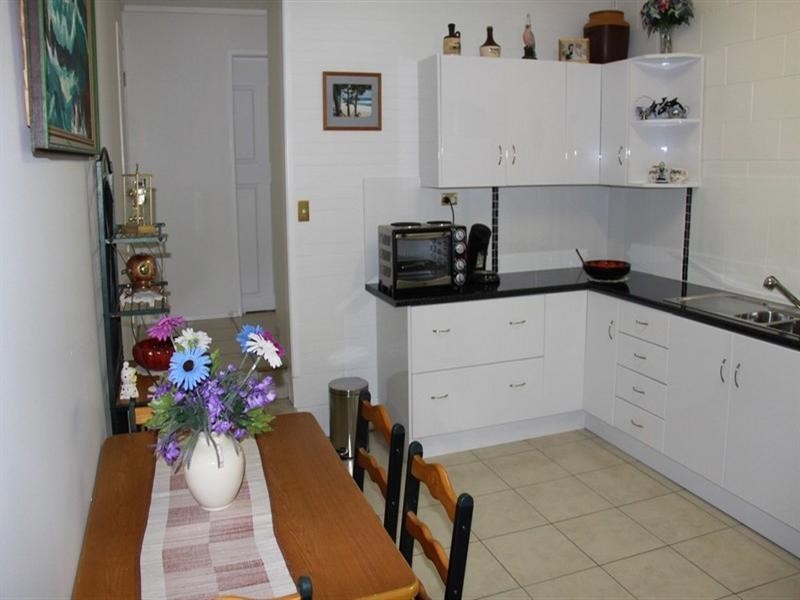 56 Booth Avenue, Tannum Sands QLD 4680