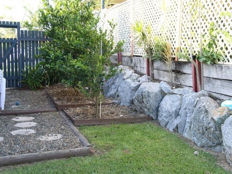 84 Malpas Street, Boyne Island QLD 4680