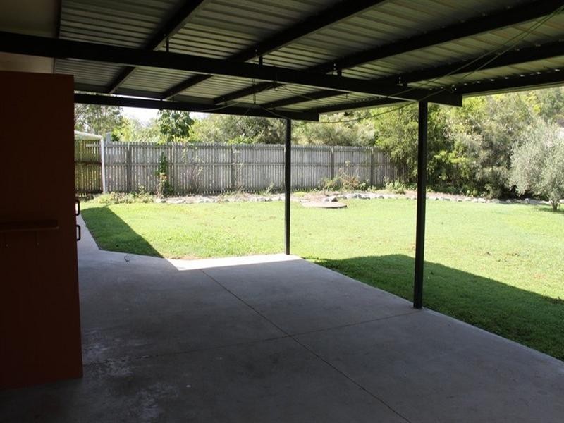 2 Mounter Street, Boyne Island QLD 4680