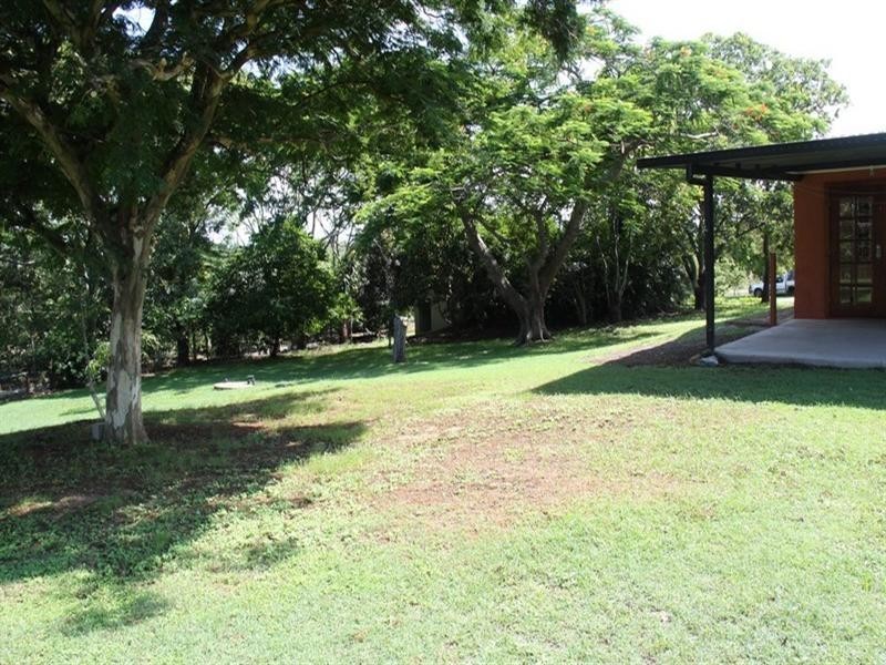 2 Mounter Street, Boyne Island QLD 4680