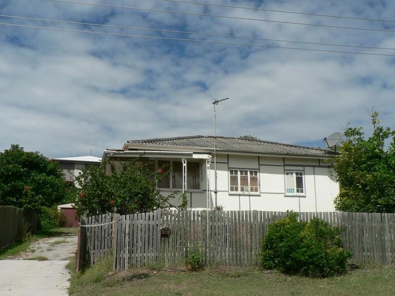 17 Beach Avenue, Tannum Sands QLD 4680