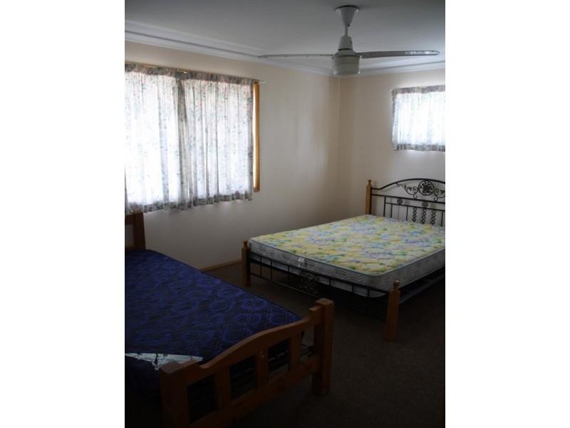 4 Garnet Road, Tannum Sands QLD 4680