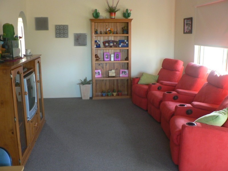 Boyne Island QLD 4680