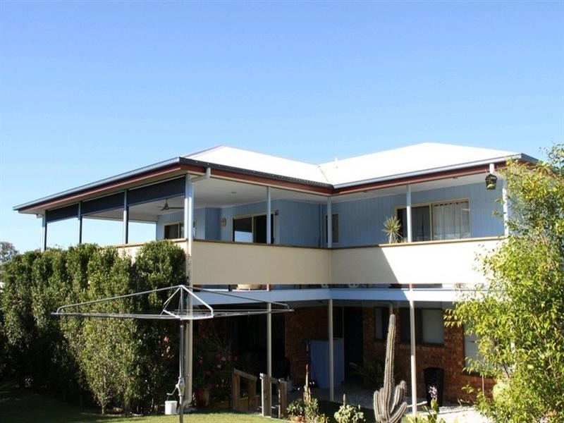 6 Helena Court, Boyne Island QLD 4680