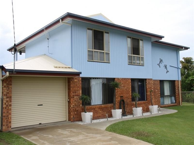 6 Helena Court, Boyne Island QLD 4680