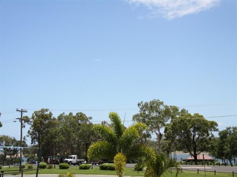 6 Helena Court, Boyne Island QLD 4680