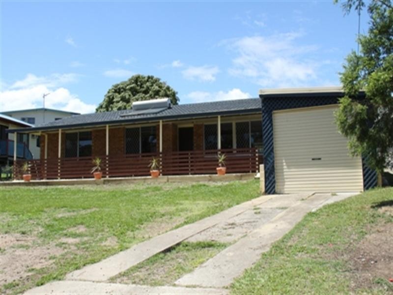 35 Tyson Crescent, Tannum Sands QLD 4680