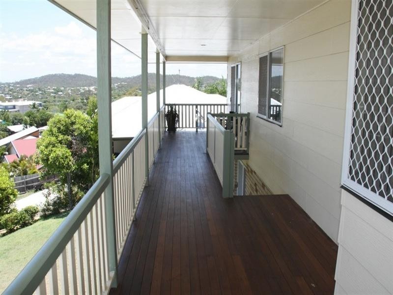 10 Kerfoot Close, Tannum Sands QLD 4680