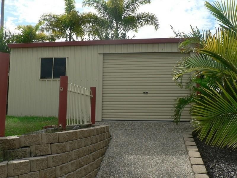 8 Belah Court, Boyne Island QLD 4680