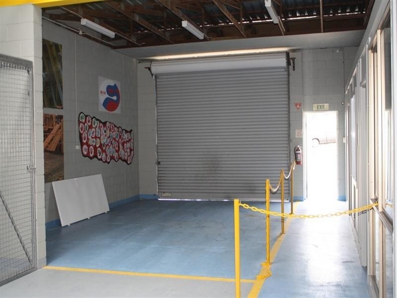 2 Dennis Street, Boyne Island QLD 4680