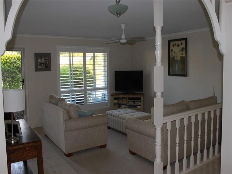 94 Booth Avenue, Tannum Sands QLD 4680