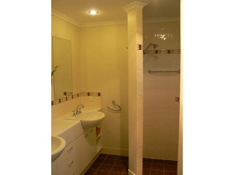 35 Dedekind Avenue, Benaraby QLD 4680