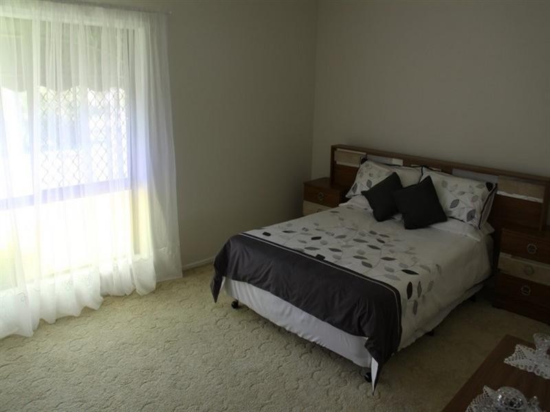 1 Swains Court, Boyne Island QLD 4680