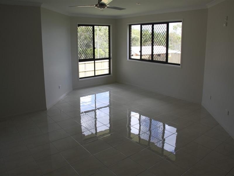 37 Pryde Street, Tannum Sands QLD 4680