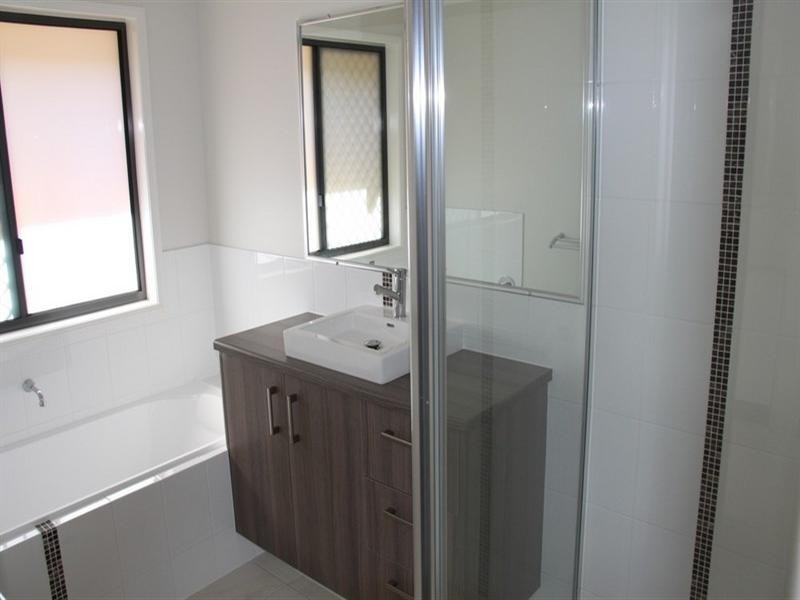 37 Pryde Street, Tannum Sands QLD 4680