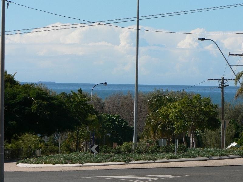 1/6 Beach Avenue, Tannum Sands QLD 4680