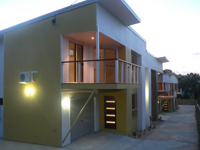 1/6 Beach Avenue, Tannum Sands QLD 4680