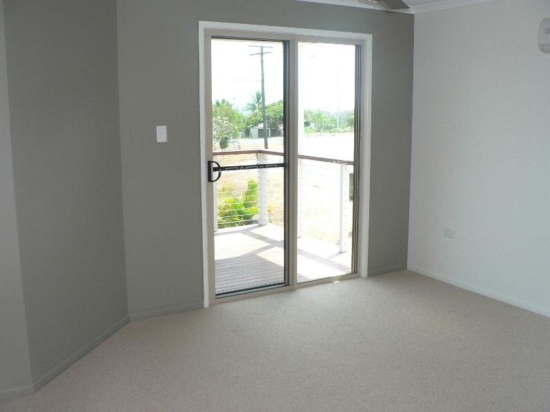 1/6 Beach Avenue, Tannum Sands QLD 4680