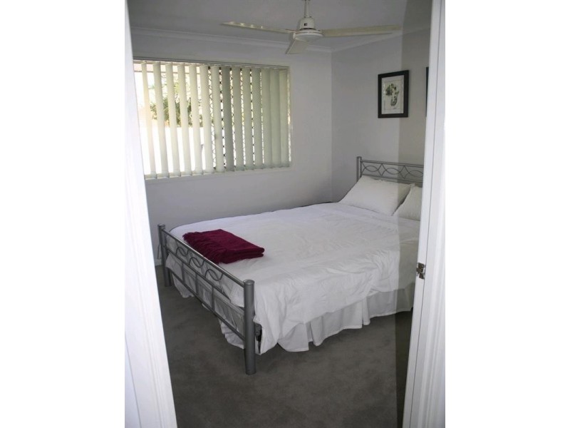 90 Dixon Drive, Telina QLD 4680