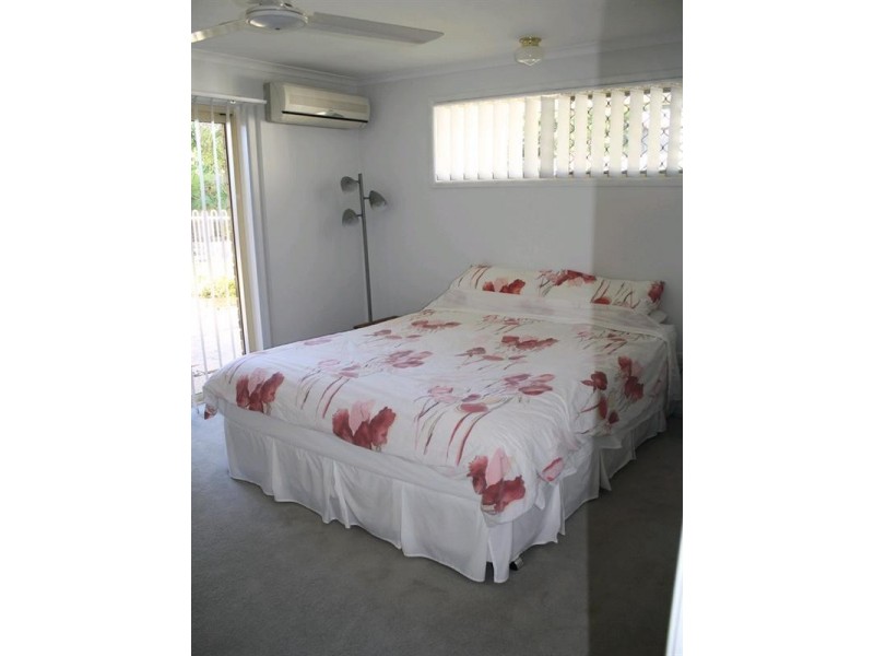 90 Dixon Drive, Telina QLD 4680