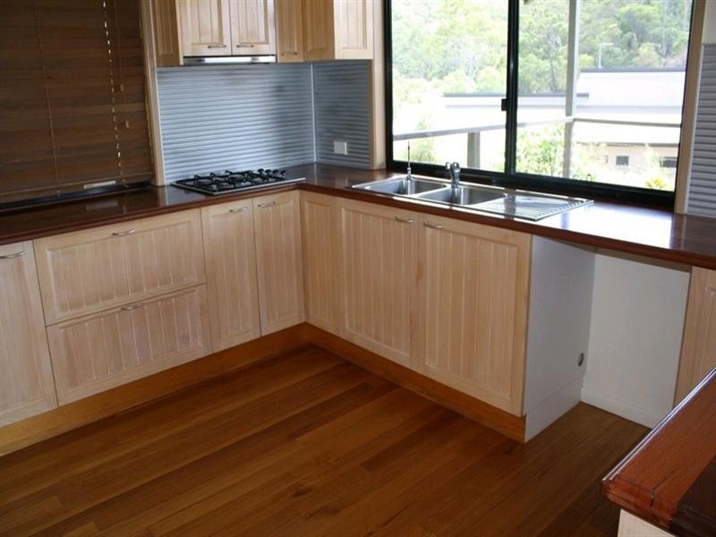 25 Sayre Crescent, Boyne Island QLD 4680