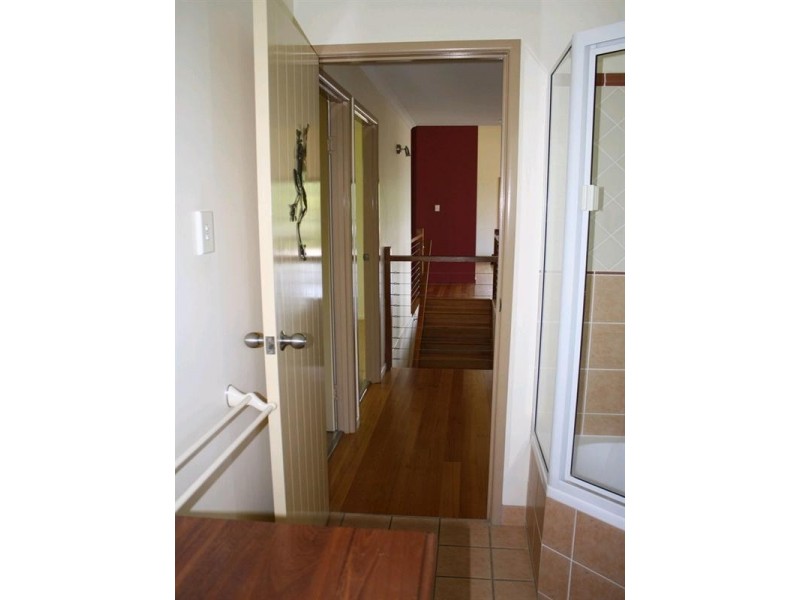 25 Sayre Crescent, Boyne Island QLD 4680