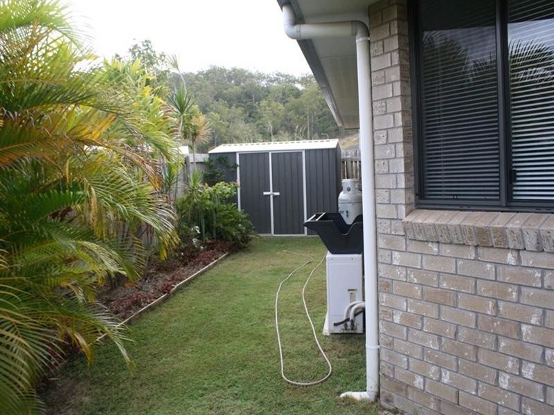 11 Stella Street, Boyne Island QLD 4680