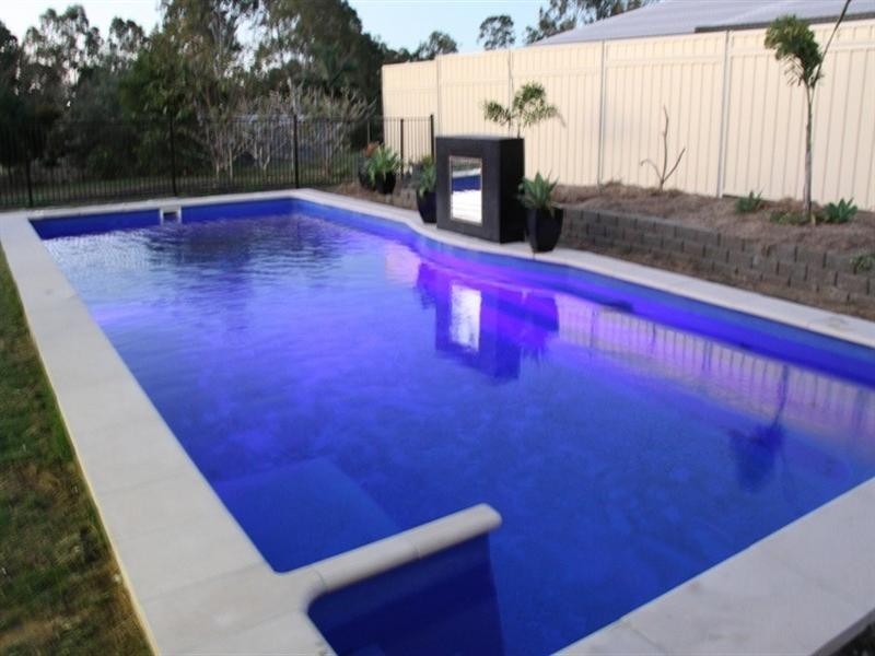 1 Ronald Crescent, Benaraby QLD 4680