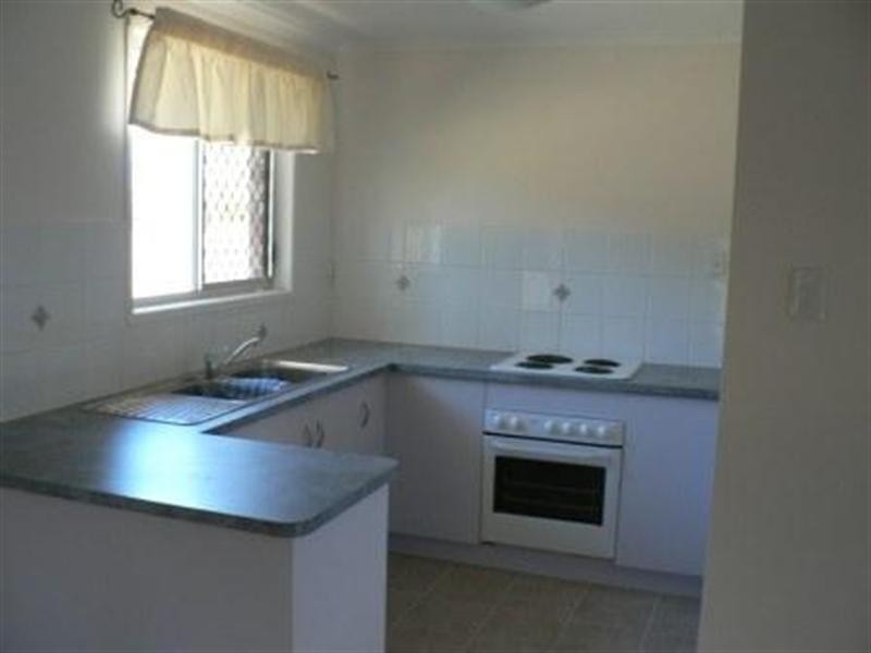 87 Booth Avenue, Tannum Sands QLD 4680