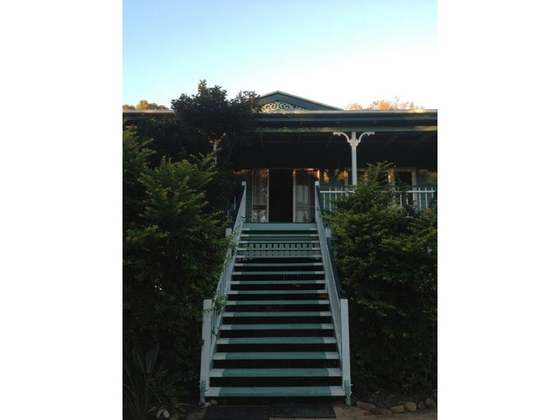 6 Mounter Street, Boyne Island QLD 4680