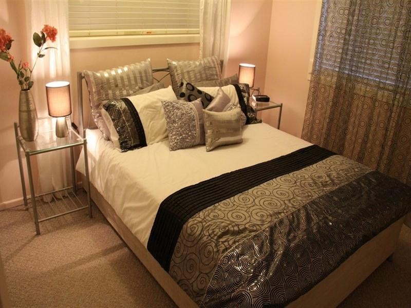 2 Bass Street, Boyne Island QLD 4680