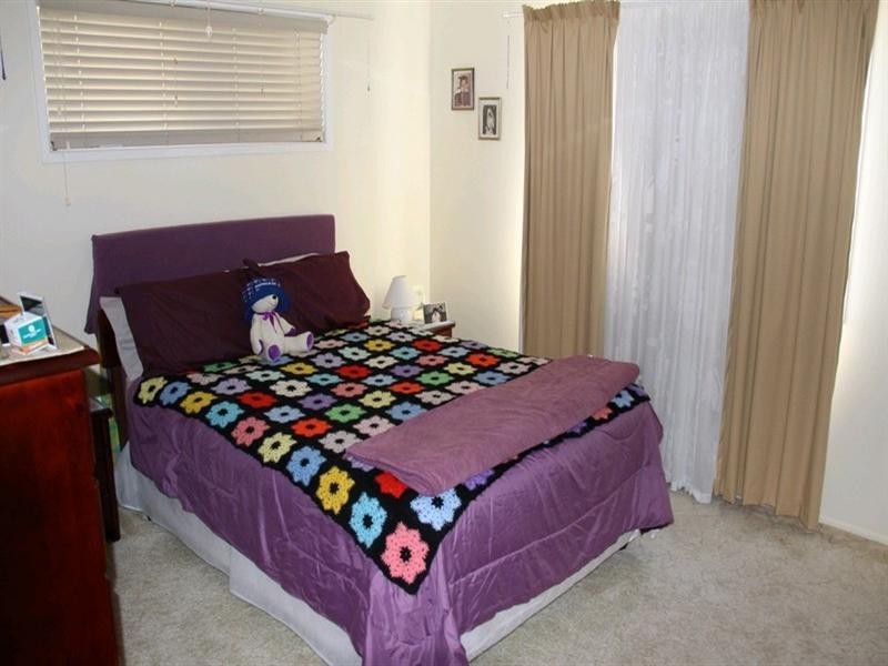 27 Yukana Street, Boyne Island QLD 4680