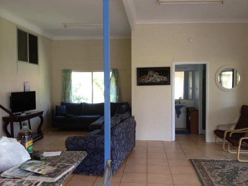 48717 Bruce Highway, Benaraby QLD 4680