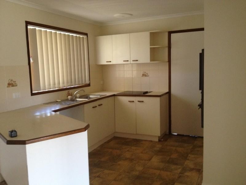 23 Brin Street, Boyne Island QLD 4680