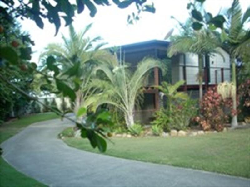 11 Tasman Court, Boyne Island QLD 4680